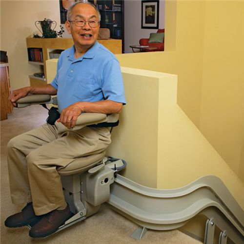 Bruno Elite Custom Curve Stair